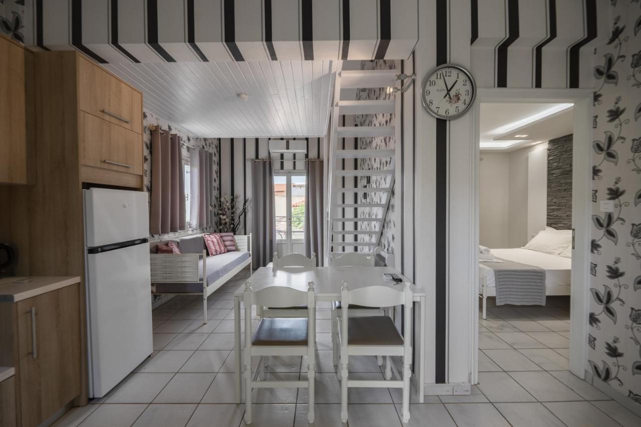 Potamaki Studios & Apartments Stoupa Exterior photo